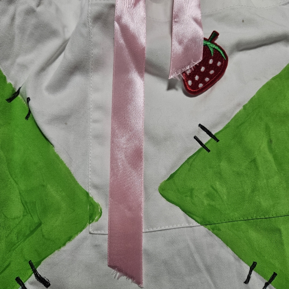 Strawberry Shortcake Costume Apron - Picture 10 of 10